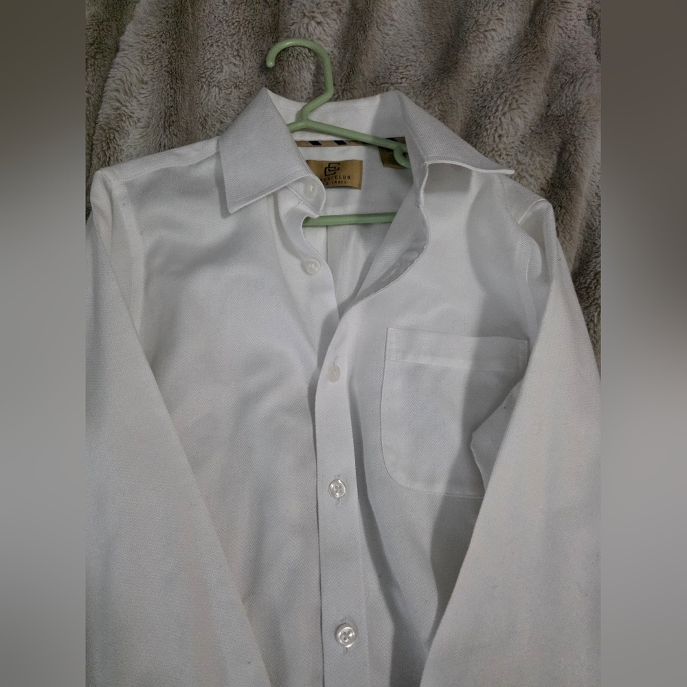 Boys Classic Club Boys White Wrinkle Free Dress Shirt. Worn 1x Size 10